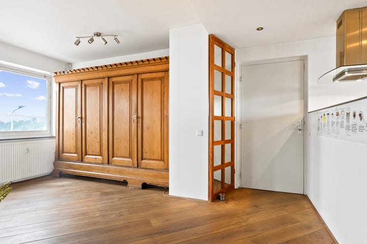 Foto 18 van Tjerk Hiddesstraat 8-F2