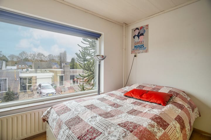 Foto 24 van Ruimtevaartstraat 24