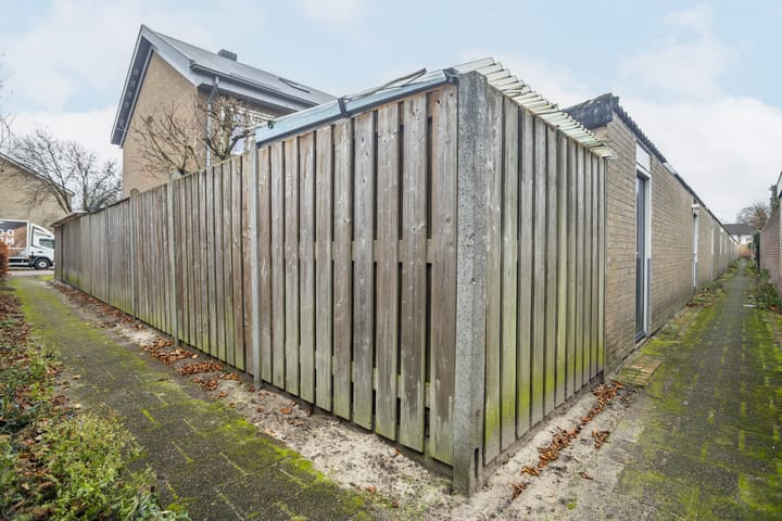 Foto 35 van Ruimtevaartstraat 24