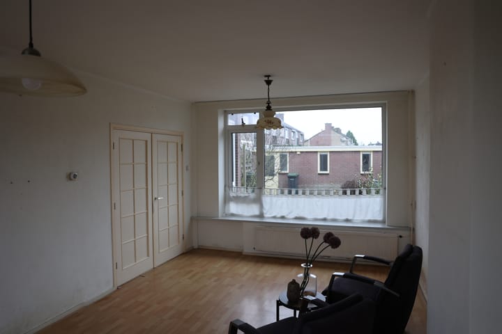 Foto 9 van Joost van den Vondelstraat 30