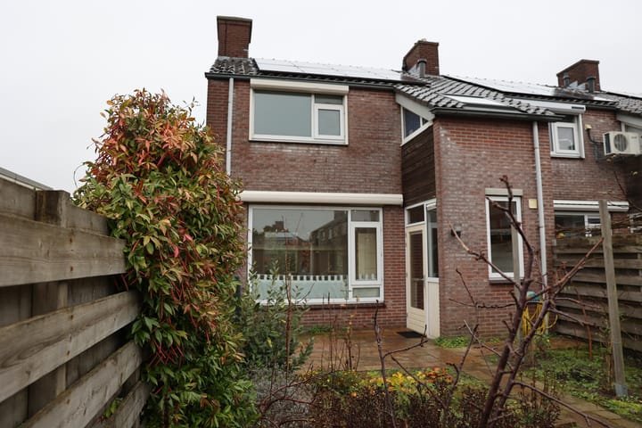 Foto 13 van Joost van den Vondelstraat 30