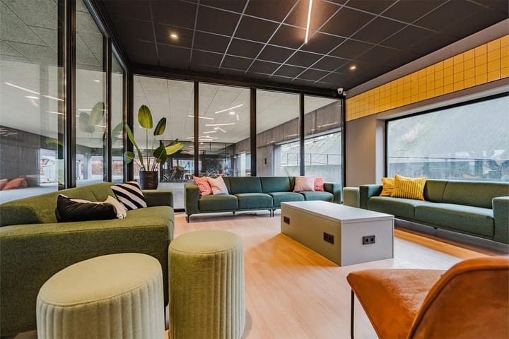 Foto 15 van Limburglaan 5-B21