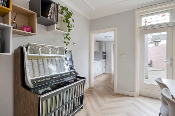 Foto 18 van Molenstraat 31