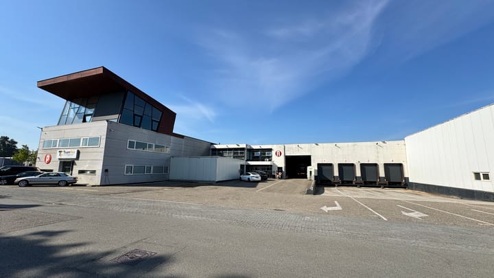 De Run 4444-4448, Veldhoven