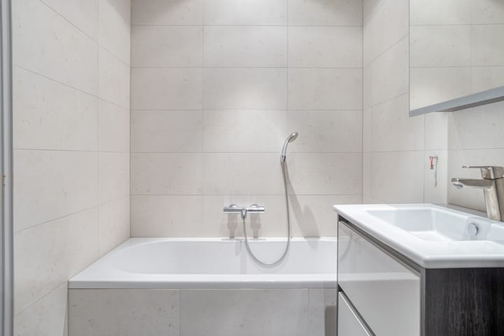 Photo 24 of Elzenstraat 4