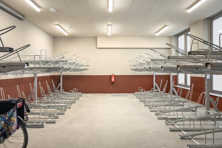 Photo 24 of J.H. Hisgenpad 1076