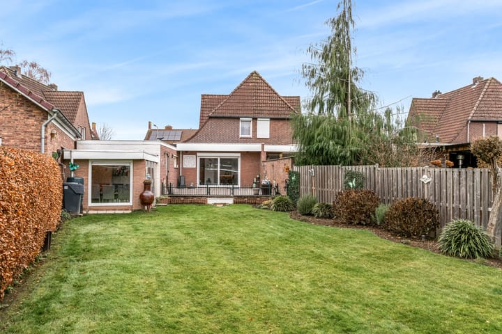 Photo 3 of Mauritsweg 97