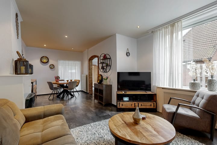 Photo 4 of Mauritsweg 97