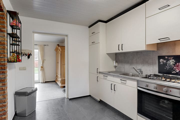 Photo 10 of Mauritsweg 97