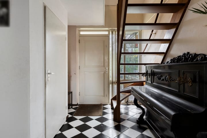 Photo 4 of Molstraat 3-A