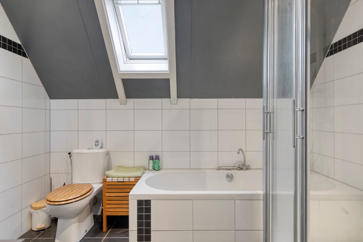 Photo 27 of Molstraat 3-A