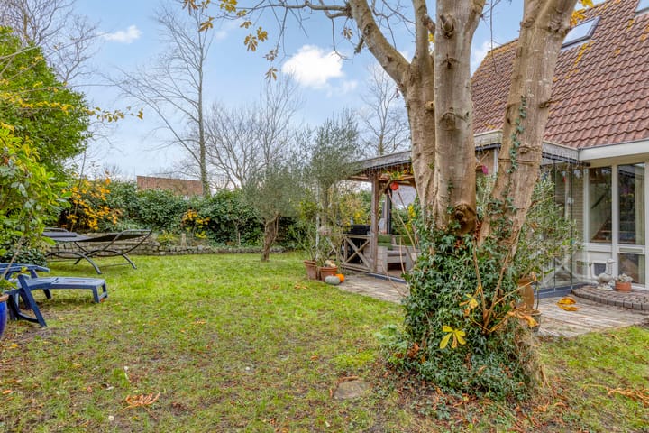 Photo 34 of Molstraat 3-A