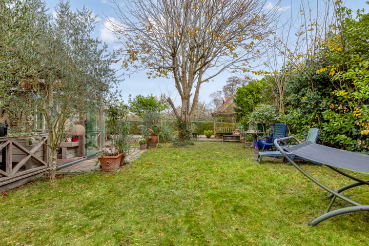 Photo 37 of Molstraat 3-A