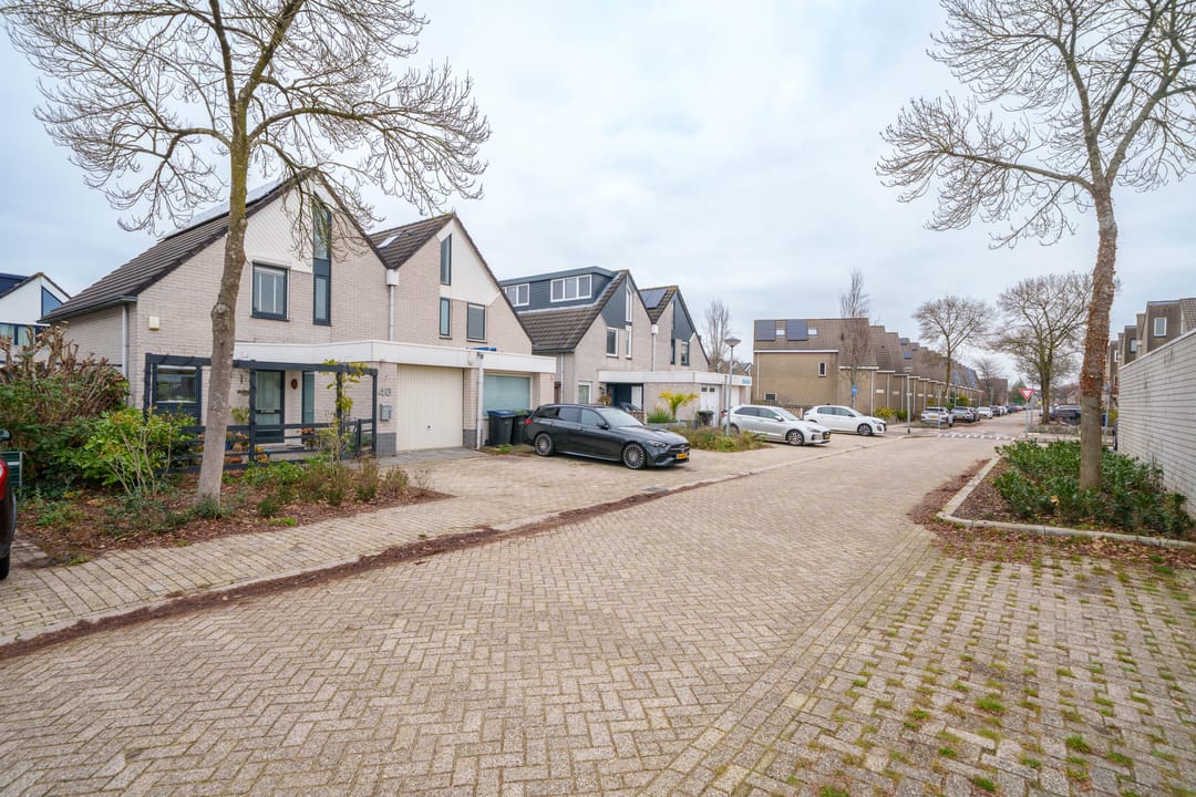 Foto 43 van Madernastraat 40