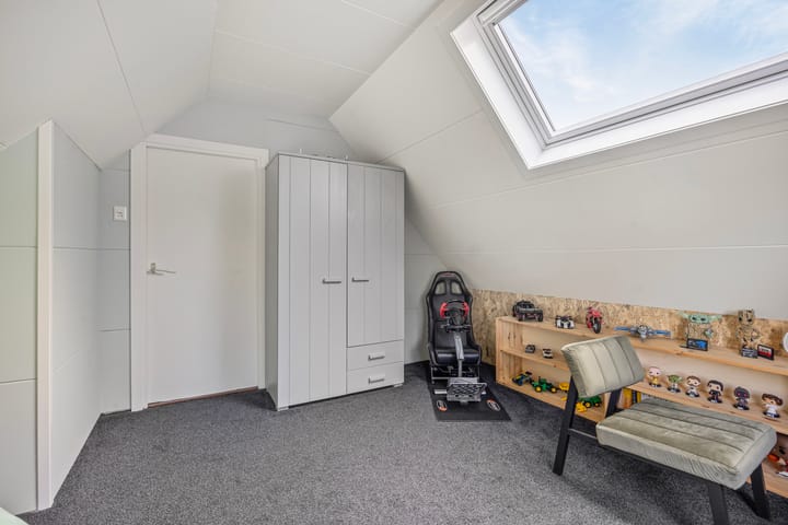 Foto 27 van Liornestraat 111