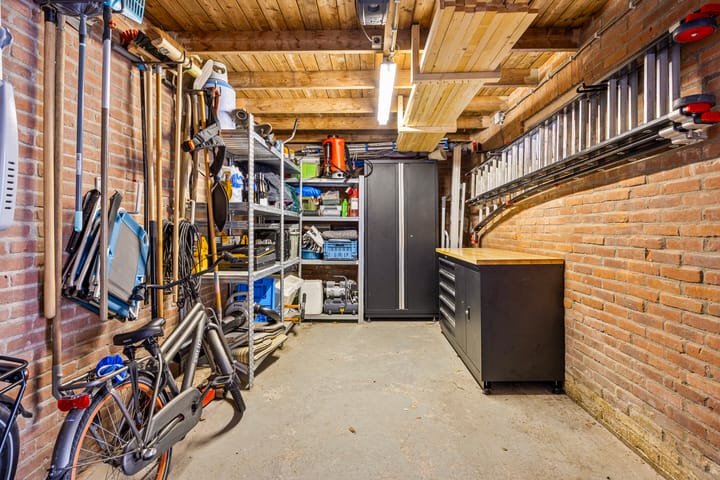 Foto 36 van Liornestraat 111