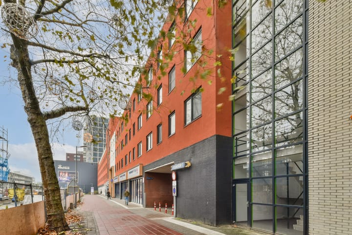 Photo 2 of Nieuweweg 71-E