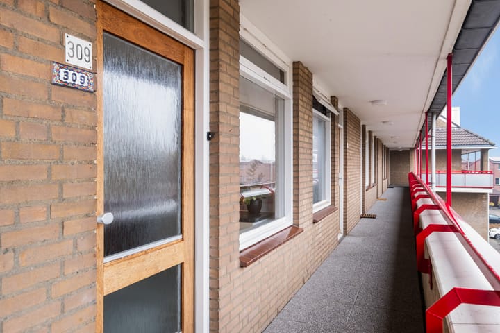 Foto 4 van Anna van Hensbeeksingel 309