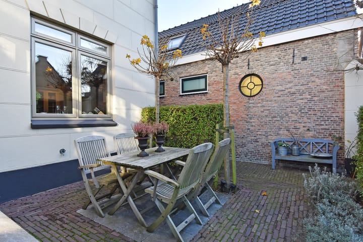 Foto 19 van Langestraat 43