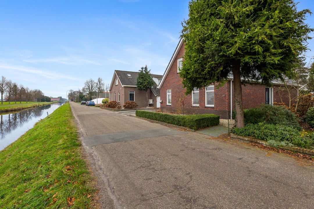 Foto 41 van Dorpsstraat 256