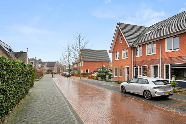 Photo 39 of Kievitweide 14