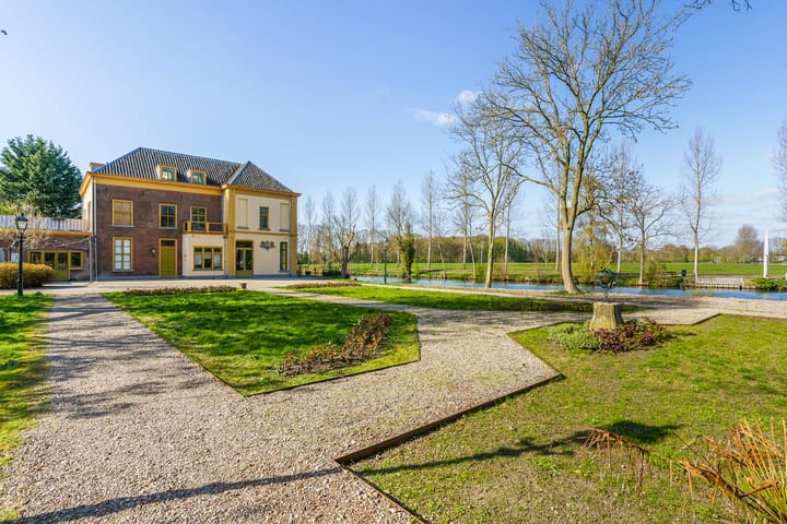 Foto 35 van Burgemeester Norbruislaan 284