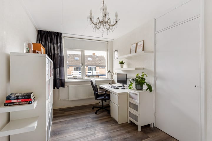 Photo 11 of Wiegersstraat 12