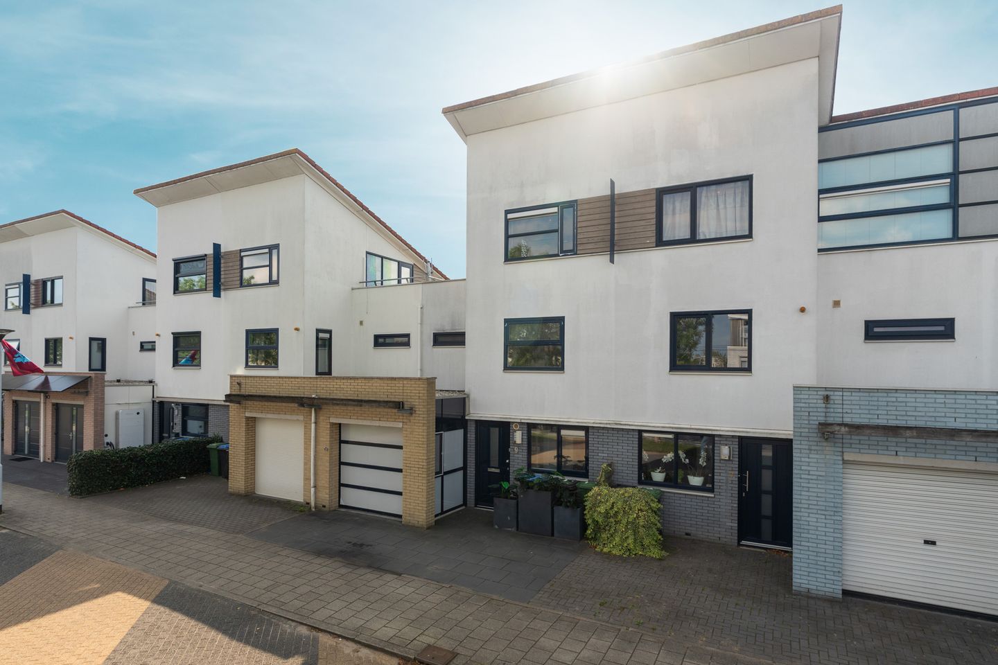 Photo 1 of Lou Bandystraat 9