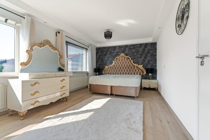 Foto 19 van Lou Bandystraat 9