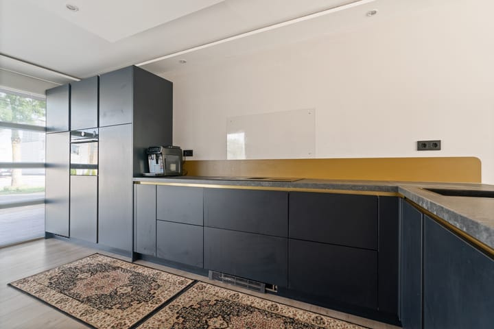 Foto 11 van Lou Bandystraat 9