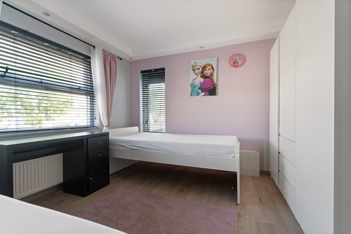 Foto 23 van Lou Bandystraat 9