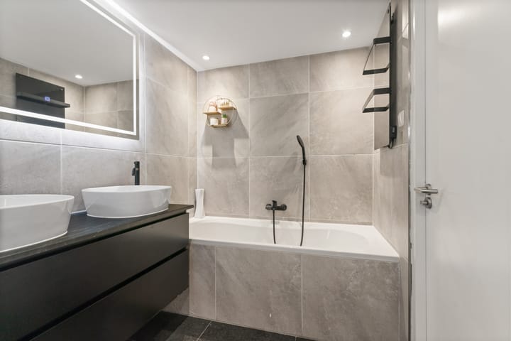 Foto 26 van Lou Bandystraat 9