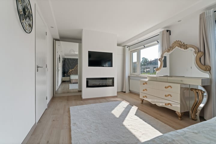 Foto 20 van Lou Bandystraat 9