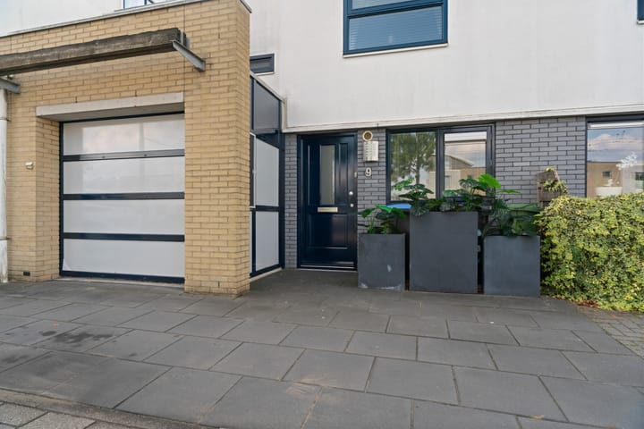 Foto 47 van Lou Bandystraat 9