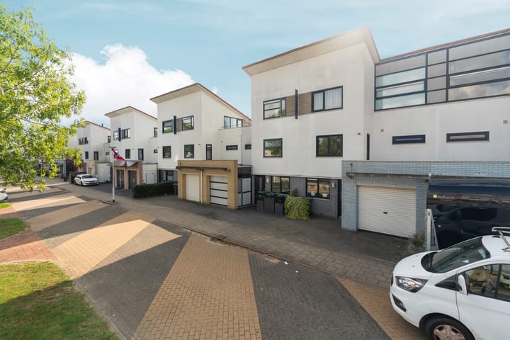 Foto 51 van Lou Bandystraat 9