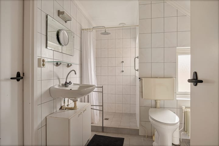 Foto 40 van Bornsestraat 116