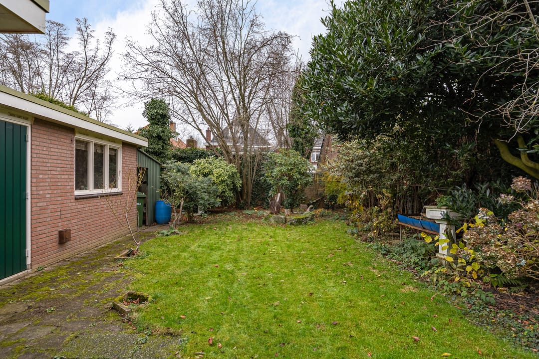 Photo 52 of Bornsestraat 116