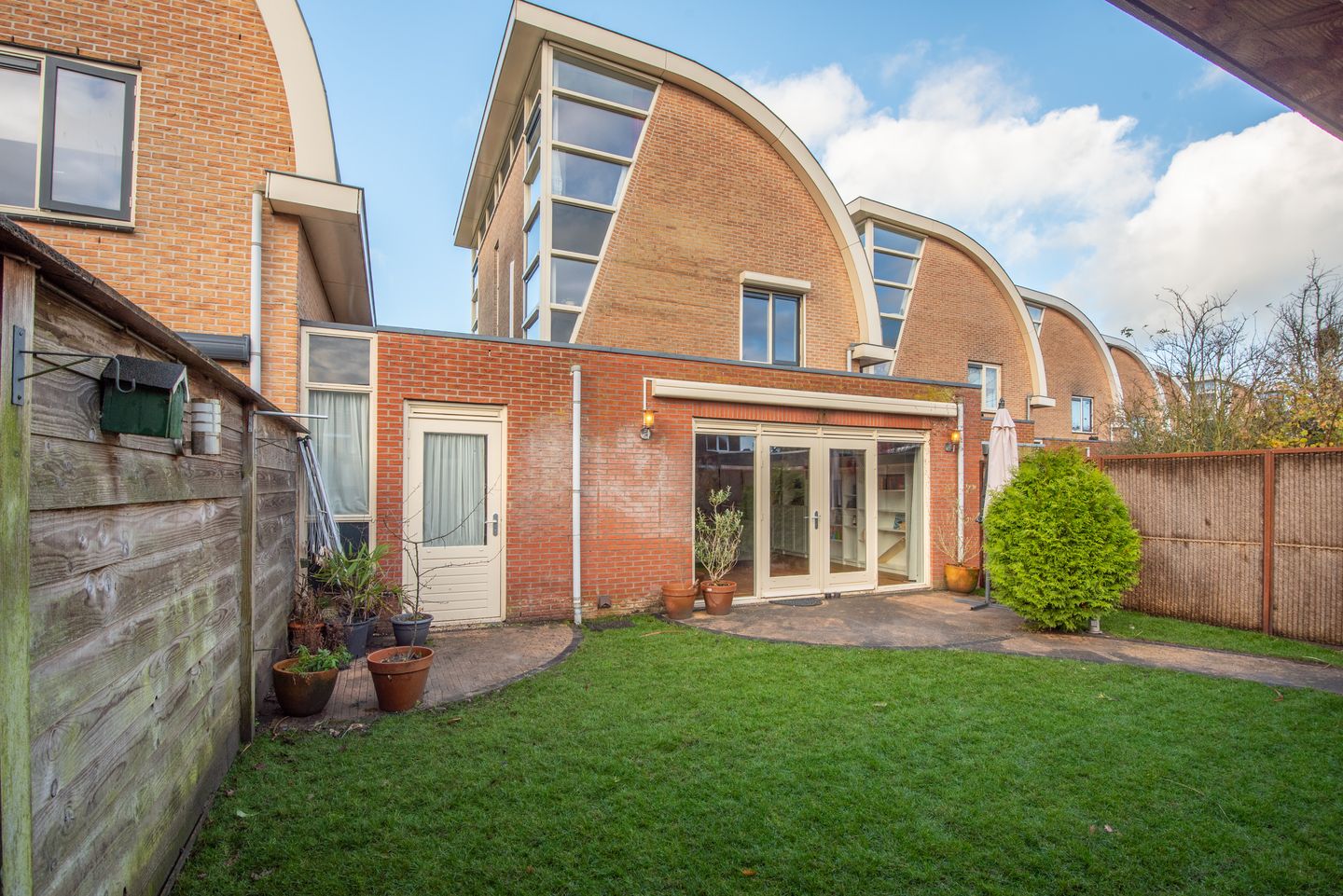 Foto 55 van Lijster 83