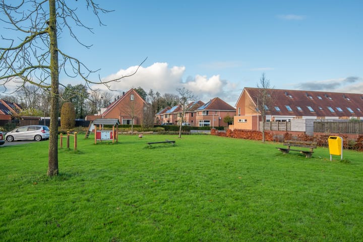 Foto 57 van Lijster 83