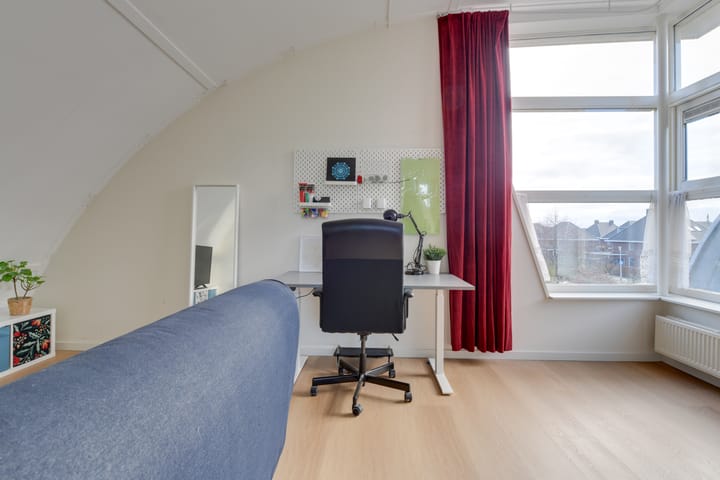 Foto 45 van Lijster 83