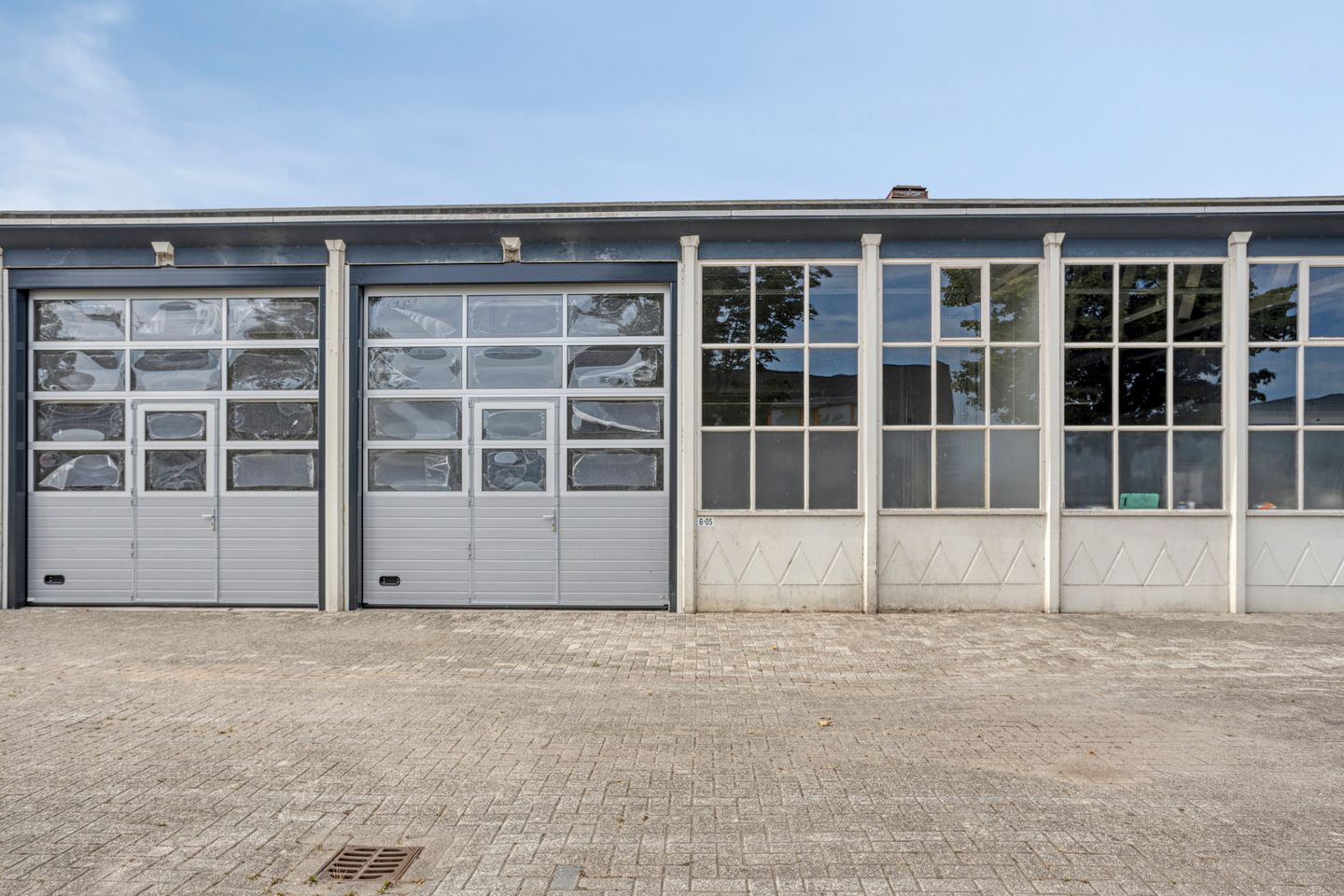 Bekijk foto 3 van Industrieweg 6-02