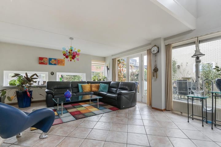 Foto 3 van Iroko 231