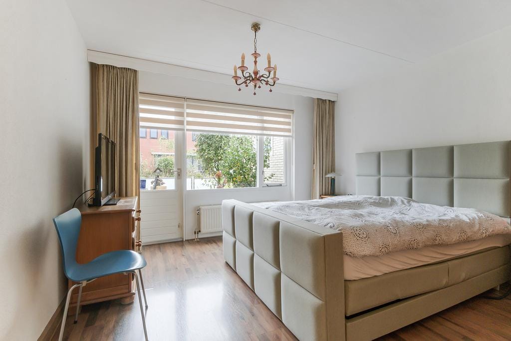 Photo 19 of Iroko 231