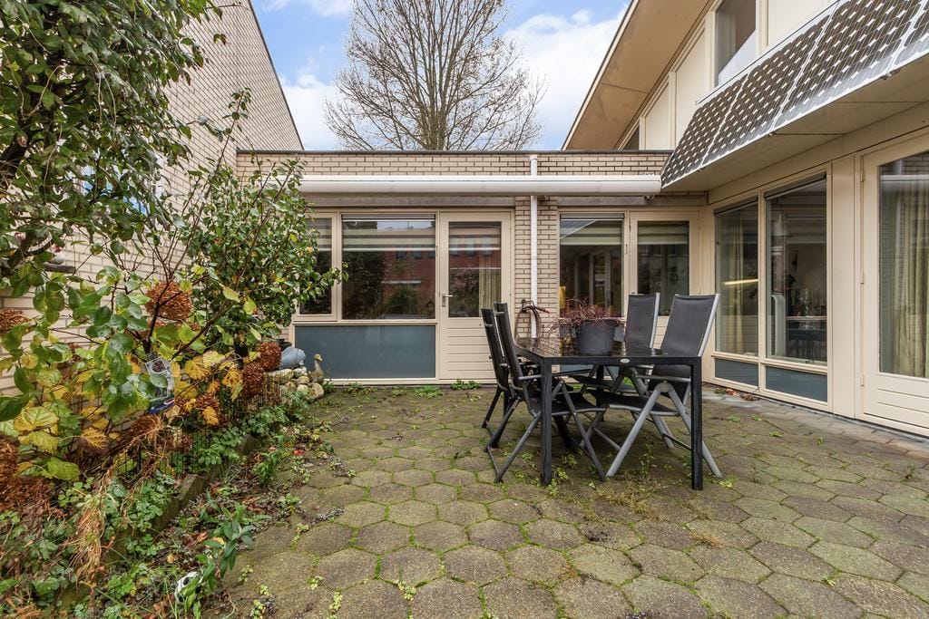 Photo 27 of Iroko 231