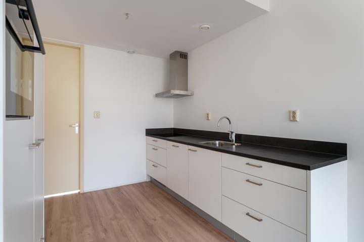 Foto 8 van Tjongerstraat 14