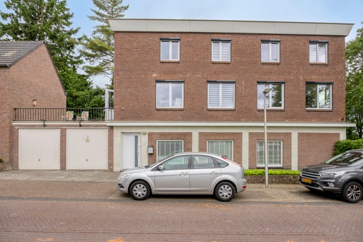 Foto 2 van Mucherveldstraat 4