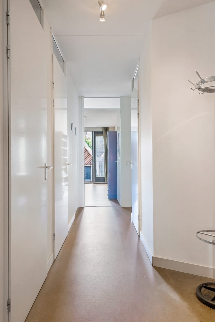 Photo 21 of Baarsjesweg 133-C