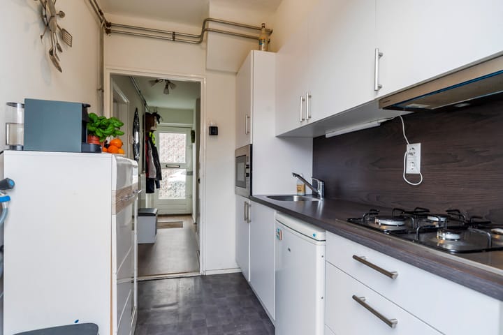 Photo 14 of Abraham Steenhagenstraat 9