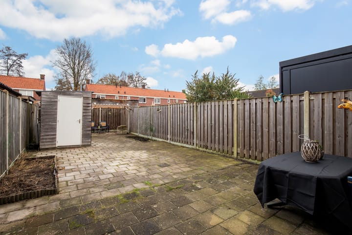 Photo 15 of Abraham Steenhagenstraat 9