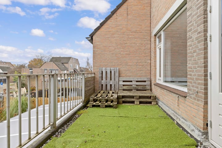 Foto 24 van Caesarhof 24-B